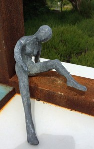 Back to back sculpture: her