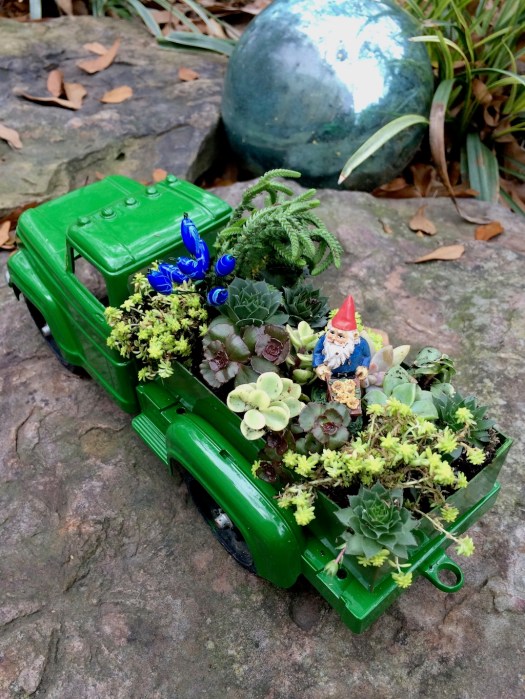 Miniature truck garden