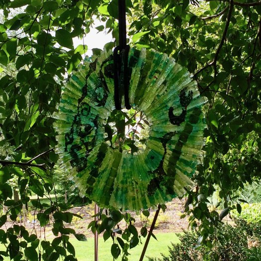 Green glass disk