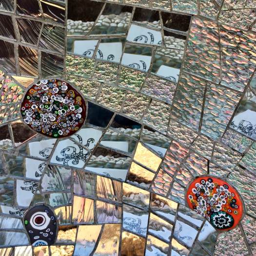 Ricardo Cat mirror mosaic