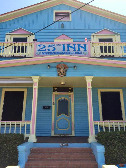 Blue painted building: 25th Inn, 25th Street, Galveston
