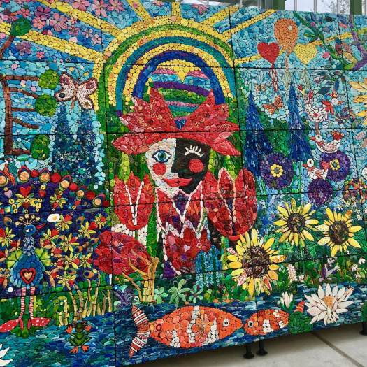 De Droomtuin mosaic by Lian de Gier at Floriade