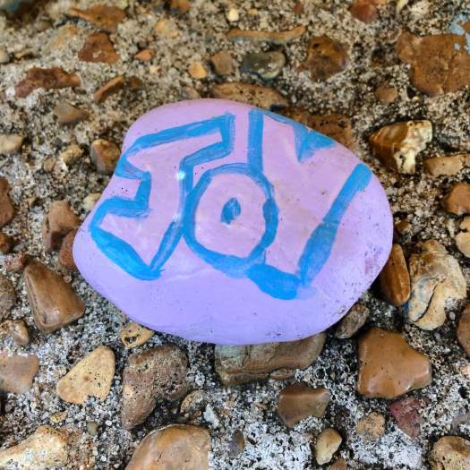 Joy pebble
