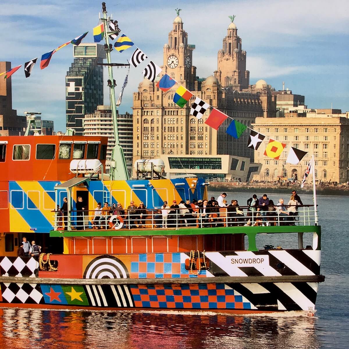 Dazzle ferry Snowdrop on the River Mersey with the Liver Birds, Liverpool